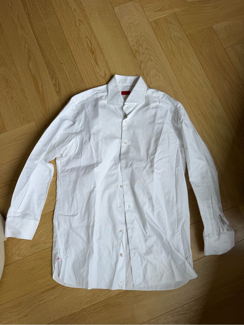 Isaia White Spread-Collar Dress Shirt with Subtle Red Trim